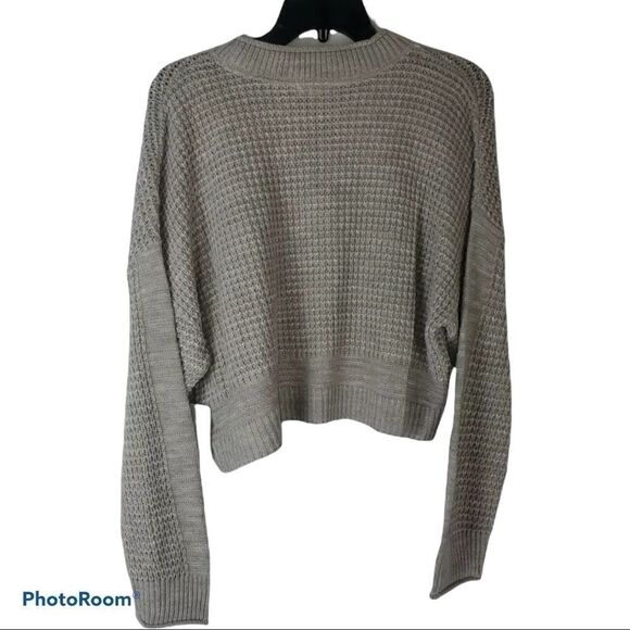 Abound beige knit crop sweater.  NWT L - Picture 1 of 4